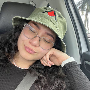 Meet your Posher, Stacey